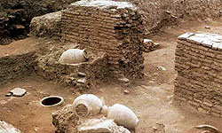 عتیقه‌جات 5 هزار ساله جیرفت در پارس جنوبی کشف شد